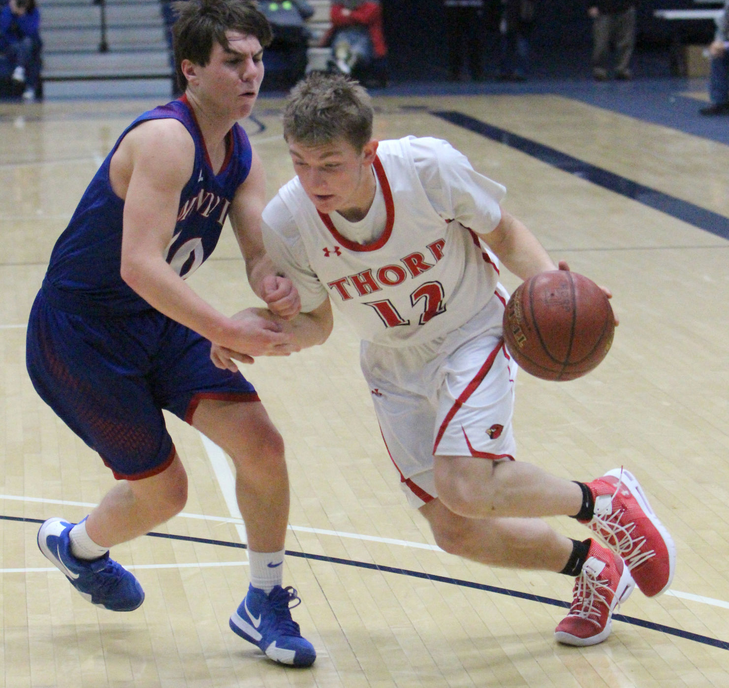 Thorp boys basketball vs Mondovi at UW-Stout 12-1-18